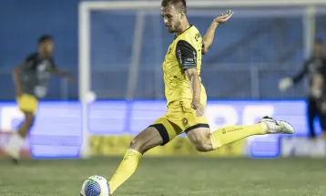 Vini Moura reforça o ataque aurinegro na Série D