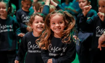 10 anos: Casa da cultura e da arte, Teatro Municipal de Cascavel comemora aniversário com a criançada
