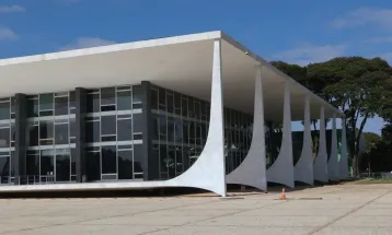 Maioria do STF nega recursos de deputados do PL que viraram réus