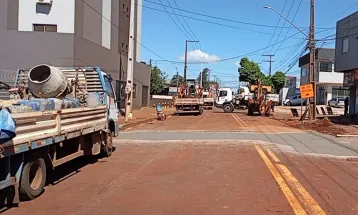 Trânsito na Rua Rio da Paz permanecerá interrompido até domingo à noite