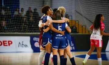 Stein Cascavel Futsal vence UNIDEP/Pato Branco de goleada na estreia da LFF
