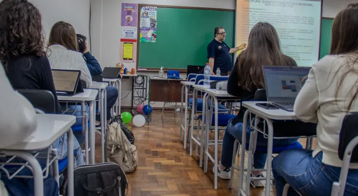 Unioeste mantém conceito máximo no MEC e reafirma excelência no ensino superior