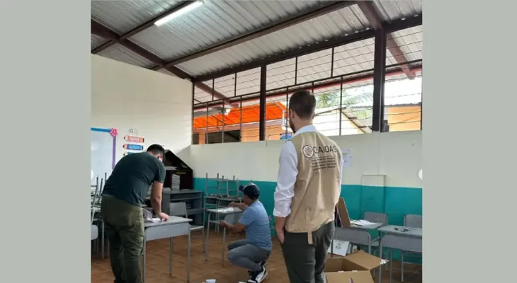Oposição denuncia fraude na eleição do Equador
