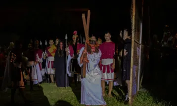 Fé e reflexão: 150 jovens se preparam para celebração da Paixão de Cristo, em Cascavel