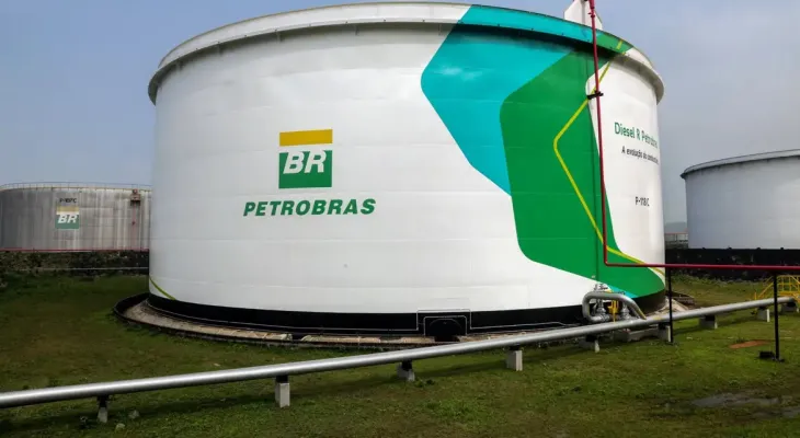 Petrobras anuncia redução de 1,7% no preço do gás natural para distribuidoras
