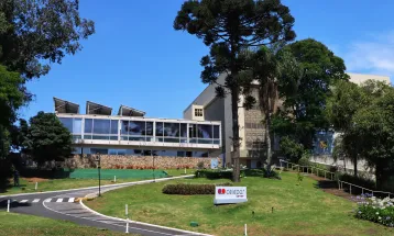 Privatização da Celepar: Pedido de vista adia debate no TCE e gera embate entre conselheiros