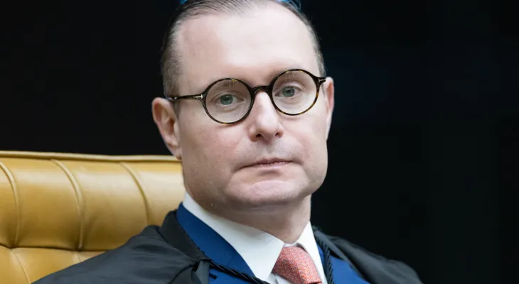 Zanin, do STF, suspende eleição indireta para governo do Rio