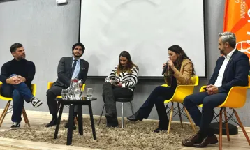 Deputado Fabio Oliveira divulga ferramenta de fiscalização dos pedágios no WCD Curitiba