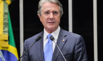 Alexandre de Moraes manda prender ex-presidente Collor