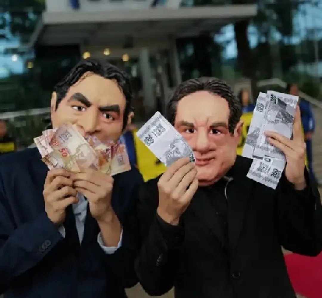 Ativistas do Greenpeace são detidos após protesto na sede da JBS