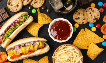 Crise global e problemas de saúde mental afetam estado nutricional de jovens em países instáveis