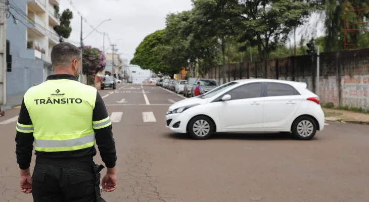 Cascavel registra aumento nas autuações e Transitar divulga lista de veículos notificados
