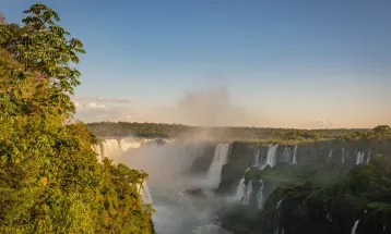 Parque Nacional do Iguaçu recebeu mais de 160 mil visitantes em abril