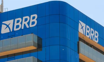 Justiça bloqueia R$ 376 milhões em ações do BRB ligadas a investigados do Banco Master