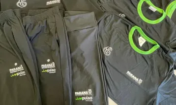 Programa Parceiro da Escola inicia entrega de uniformes gratuitos em cinco escolas de Cascavel