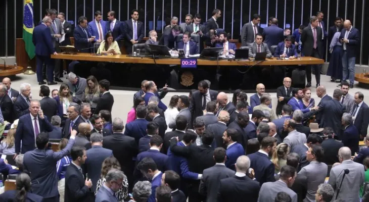Câmara aprova projeto que amplia número de deputados federais de 513 para 531