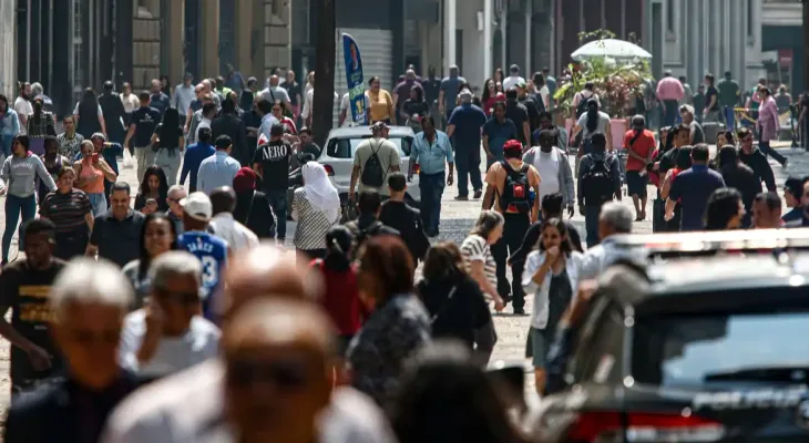 Brasil sobe cinco posições no ranking do IDH e está na 84ª colocação