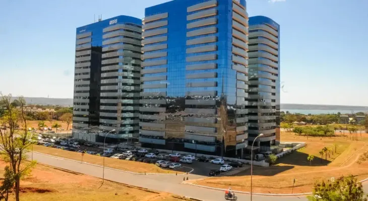 Ibaneis pede R$ 4 bilhões ao FGC para socorrer Banco de Brasília