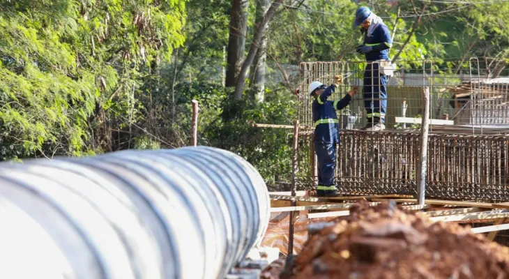 Obra da nova ponte do XIV de Novembro alcança 40% de execução e entra em fase decisiva