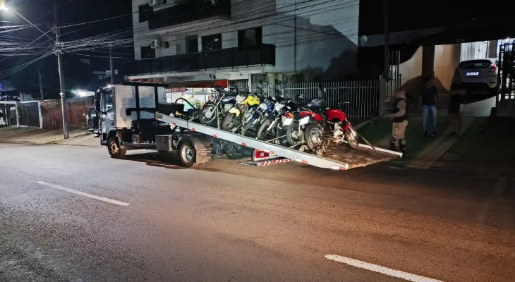 Operação de Trânsito resulta em prisões e dezenas de autuações em Cascavel