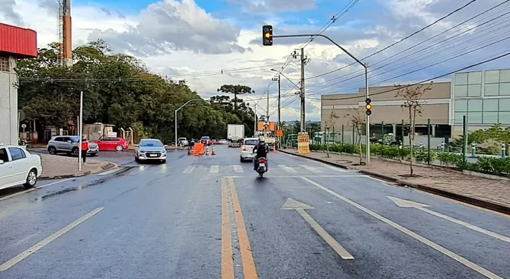 Semáforo começa a operar de forma definitiva no bairro São Cristóvão nesta sexta-feira