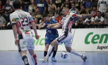 Cascavel Futsal e Pato empatam em clássico emocionante pelo Paranaense