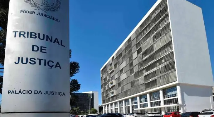 TJPR declara inconstitucionalidade parcial da LGU e docentes comemoram vitória parcial após três anos de luta