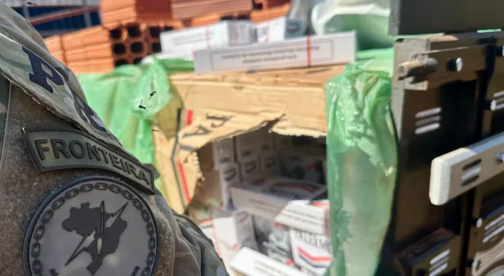 Carregamento de tijolos escondia 50 mil maços de cigarros contrabandeados