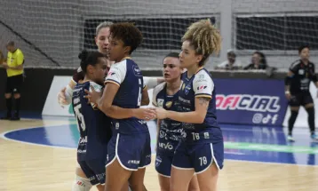 Stein Cascavel mantém os 100% de aproveitamento