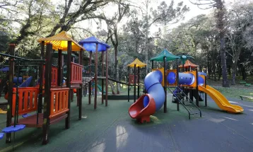 Prefeitura trabalha em revitalização de praças e espaços de lazer em bairros de Cascavel