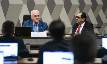 CCJ do Senado aprova PEC que extingue a reeleição em cargos executivos