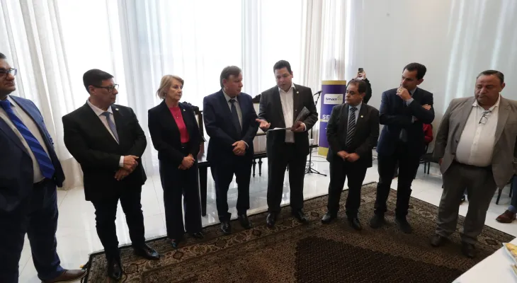 Frente Parlamentar liderada por Gugu Bueno atua por manutenção da cesta básica dos materiais de construção