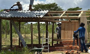 Após atuação do Sistema FAEP, Itaipu suspende construção de galinheiros comunitários