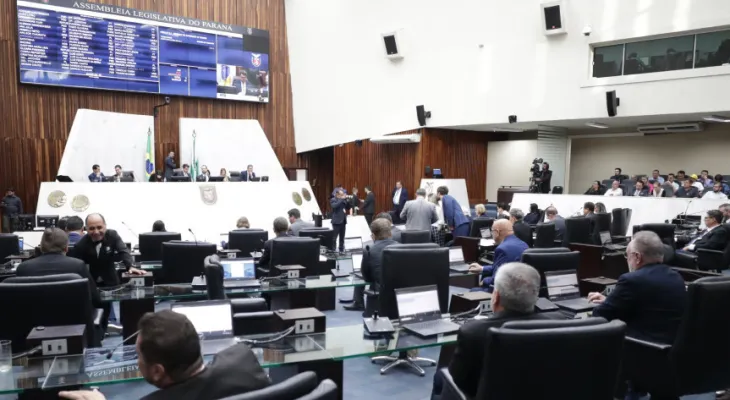 Assembleia Legislativa inicia trâmite de projeto de lei que prevê reajuste salarial para professores da rede pública estadual