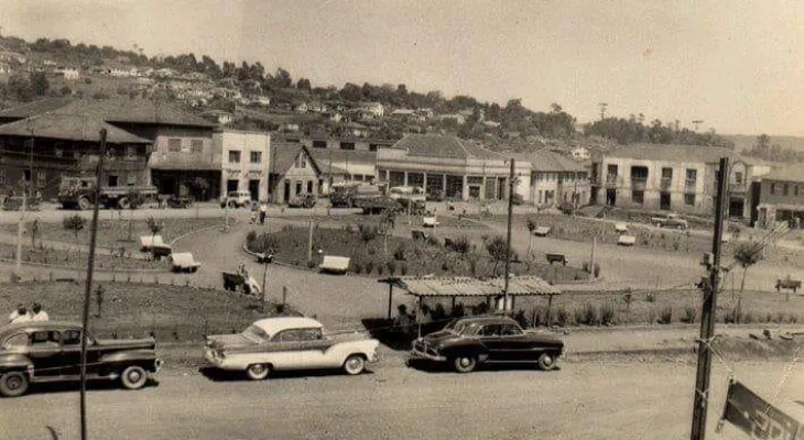 Saudade não tem idade: Praça Presidente Vargas, em Pato Branco - 1962