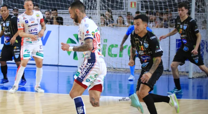 Serpente Tricolor encara o Timão nesta quinta pela Liga