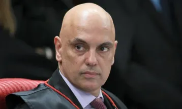 Moraes nega pedido da defesa de Bolsonaro para receber visita de sogro