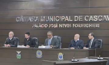 Fidelcino Tolentino recebe título de Cidadão Honorário de Cascavel