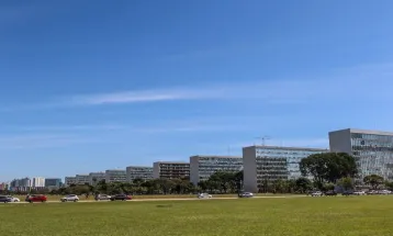 Senado aprova reajuste salarial de servidores federais