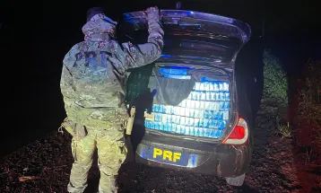 Contrabandista é preso por corrupção após tentar subornar PRF