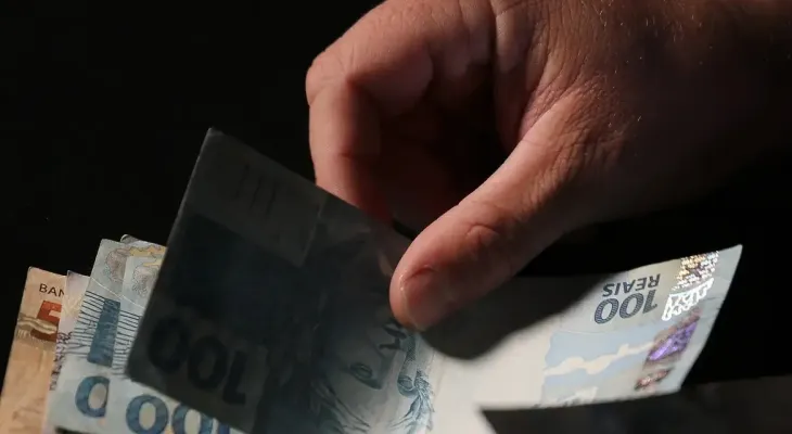 Juro do consignado para setor privado sobe para 59,1% ao ano em abril