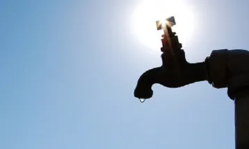 Curitiba e mais 7 cidades sofrem com desabastecimento de água