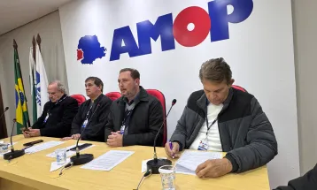 AMOP discute situação das APAES em Assembleia Geral