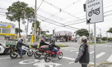 Desde o início do ano, mais de 2 mil acidentes com motociclistas foram registrados em Curitiba