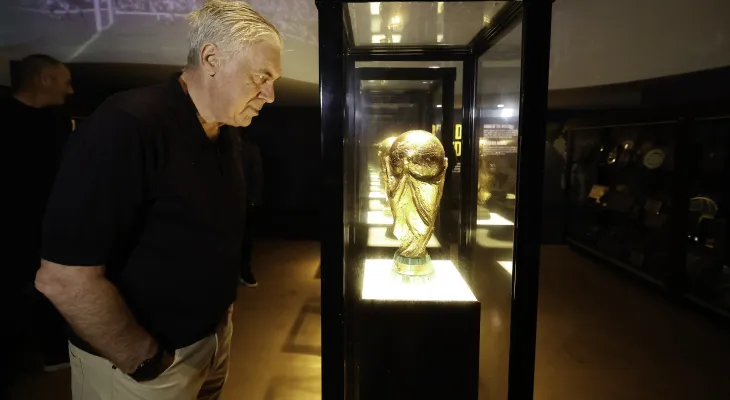 Carlo Ancelotti fará o primeiro treino nesta segunda
