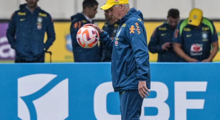 Carlo Ancelotti estreia no comando da Seleção contra o Equador