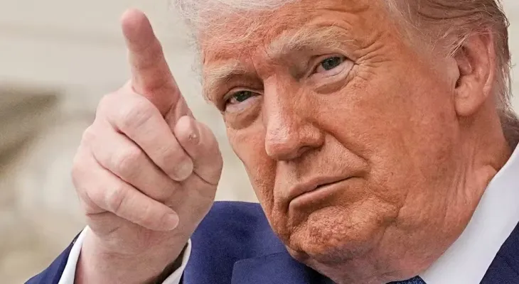 Trump barra entrada de cidadãos de 19 países e causa tensão global com nova medida migratória