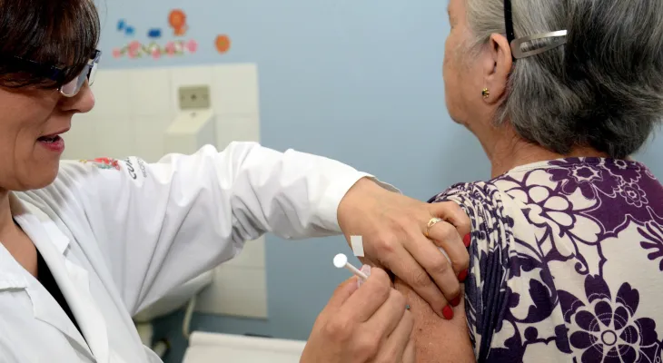 60% dos cascavelenses ainda não tomaram a vacina contra a gripe
