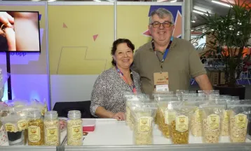 Feirinha Compre do Pequeno e expositores movimentaram a Feira do Empreendedor, em Cascavel