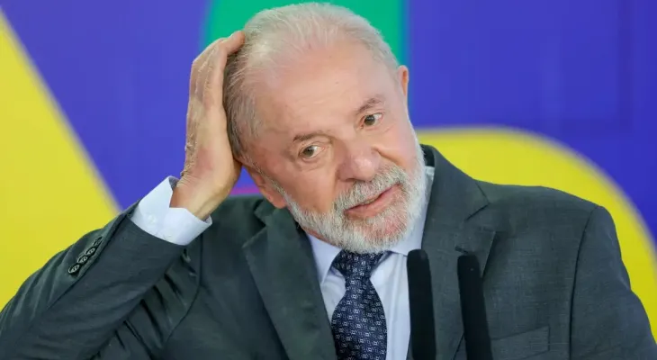 Ao pedir “cautela” na investigação da fraude do INSS, Lula é acusado de interferência na PF